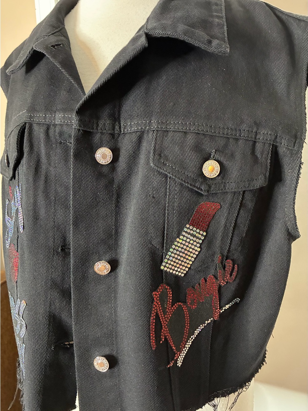 NWOT cropped denim jacket - Picture 3 of 3